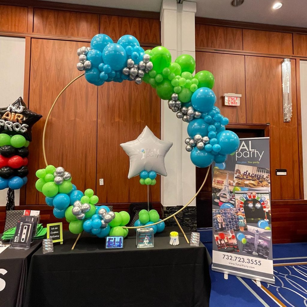 You can’t miss the Total Party table at the Largest Networking Party at the @hyattnewbrunswick tonight from 5-8
PM. #mccc #middlesexcountyregionalchamberofcommerce #ballooncirclearch
