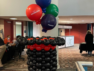 Magic theme balloon top hat for SHRM conference convention center