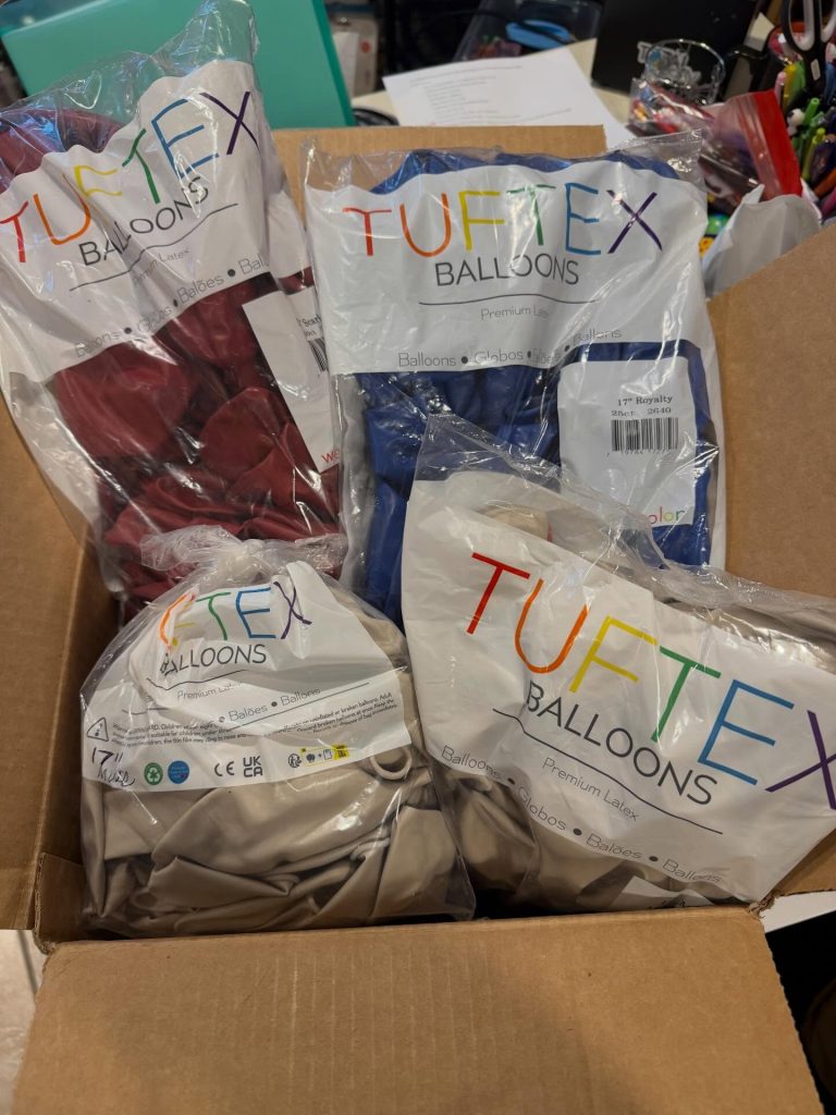 We&rsquo;ll be using the new @tuftexballoons colors for our March New Jersey Balloon Network meeting project. If you&rsquo;re not a member yet, but want to join, message me!
Thank you @tuftexballoons !!