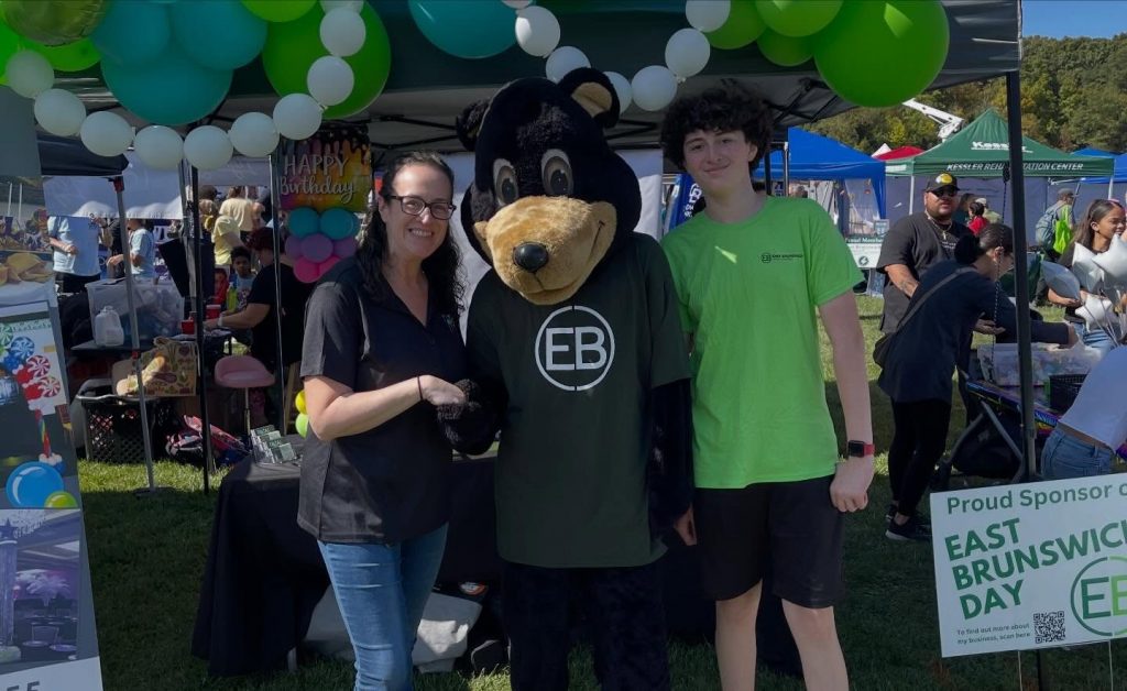 Proud to call East Brunswick home 💚

To me, meaningful celebrations have always included caring for our environment.

It&rsquo;s wonderful to see our Township take this step with a new ordinance banning the intentional release of balloons. Thank you to our Township leaders for this thoughtful step forward.

As an award-winning event designer and Master Balloon Professional serving East Brunswick since 2002, I&rsquo;ve always believed you can love balloons AND the environment &mdash; it&rsquo;s all in how you use them: weight them, secure them, and dispose of them properly.

Grateful to be part of a community that shares these values.

Planning something special? I&rsquo;d love to help bring it to life:
👉 https://www.total-party.com 
@ebregionalchamberofcommerce #eastbrunswick #NJEvents #EventDesign #BalloonDecor #celebrateresponsibly