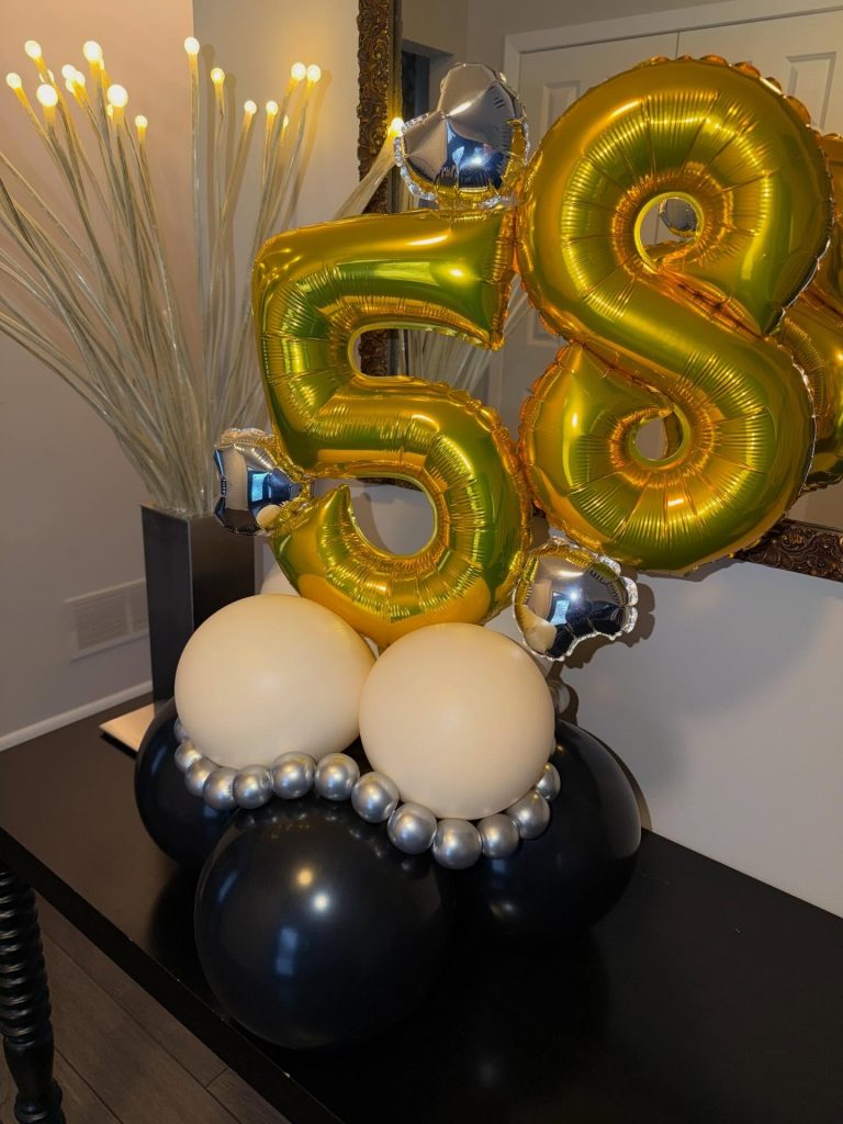 Celebrating Love today!
#anniversary #valentinesday #love #58