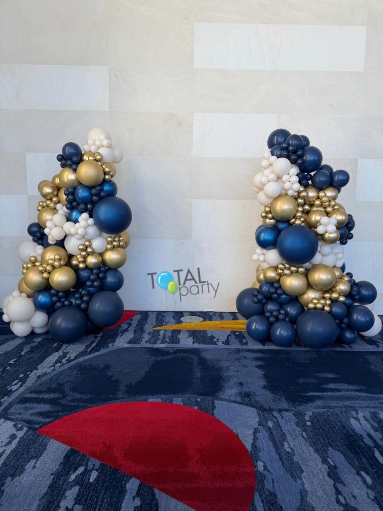 Partnering with Balloon Friends is a win-win!
This event had classic decor, free-form / organic decor and a mix of classic columns with an organic spin. 
#customballoons #corporateevents #balloonwall #balloonsbytotalparty